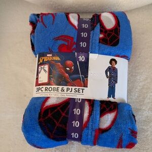 NWT Spiderman Hooded Robe and PJ Set